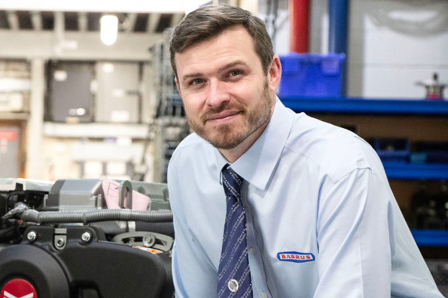 Outstanding Customer Service: Barrus Technical Service Manager Receives Prestigious Yanmar Award